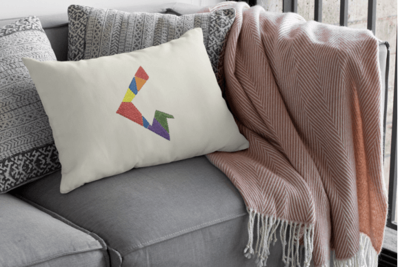 Diagonous G: A Bold Embroidery Design